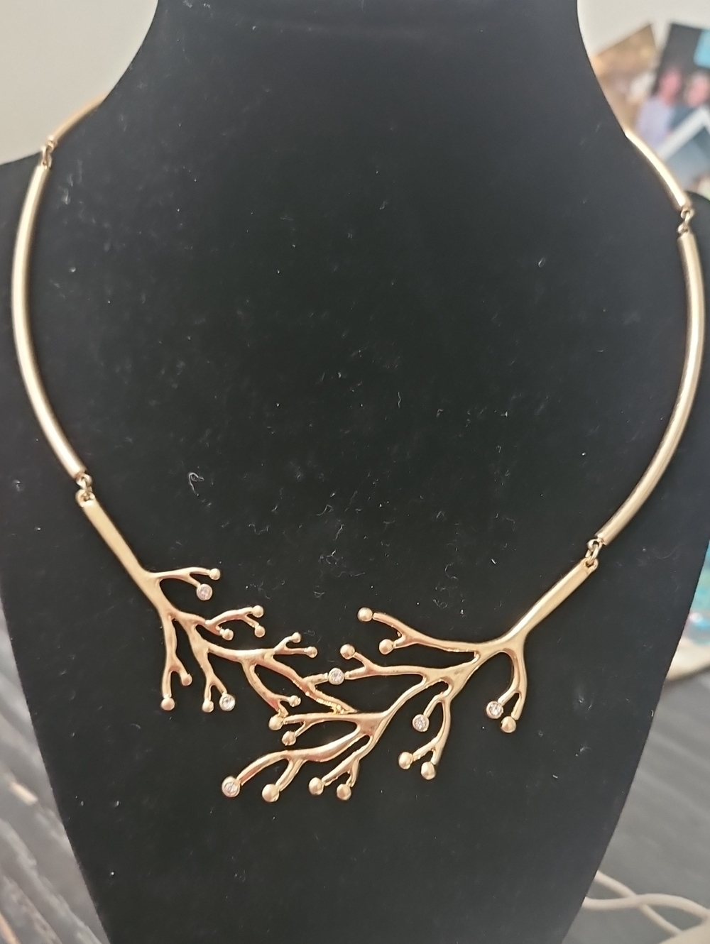 Tommy Bahama Harbor Glow Coral Necklace